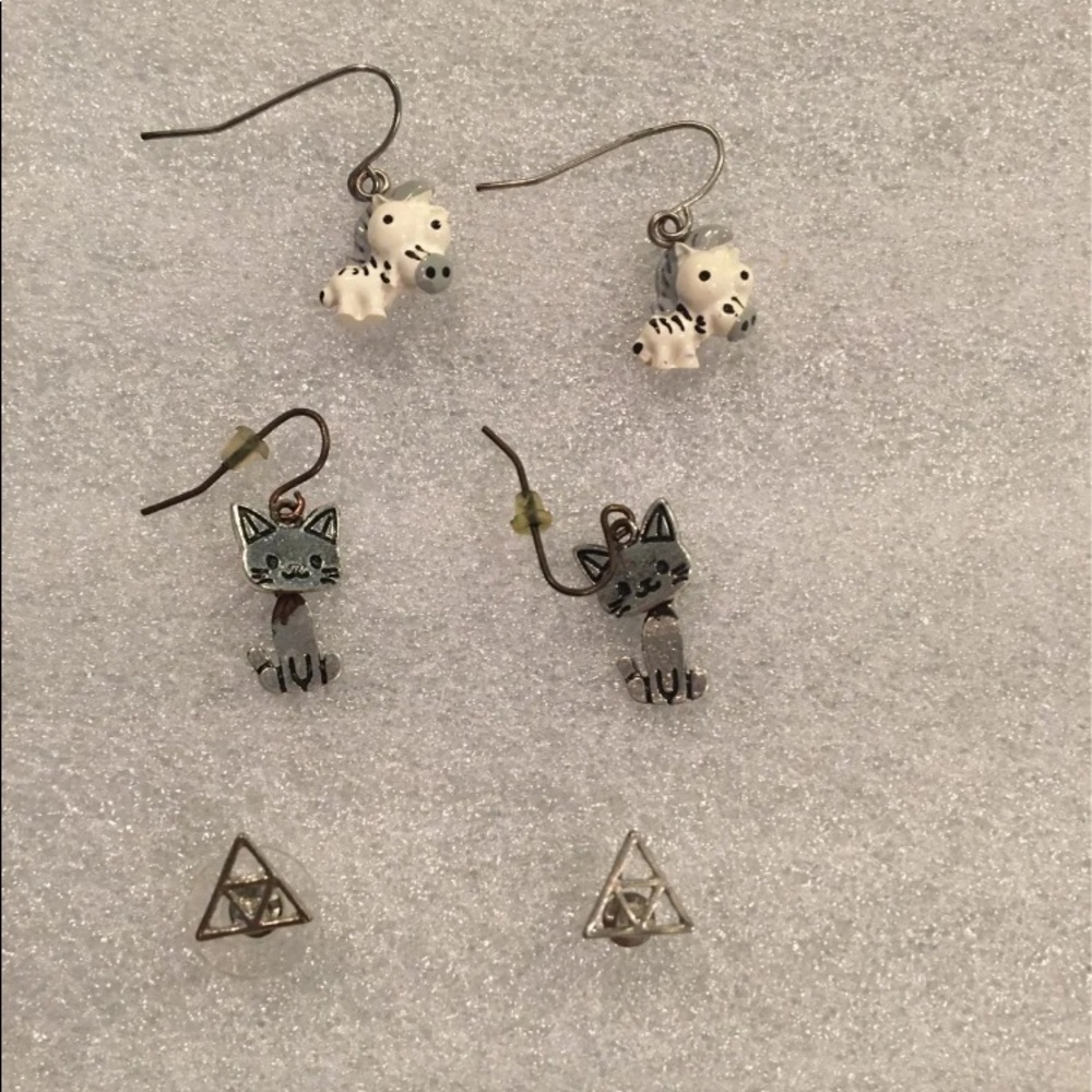 Claire’s earrings bundle